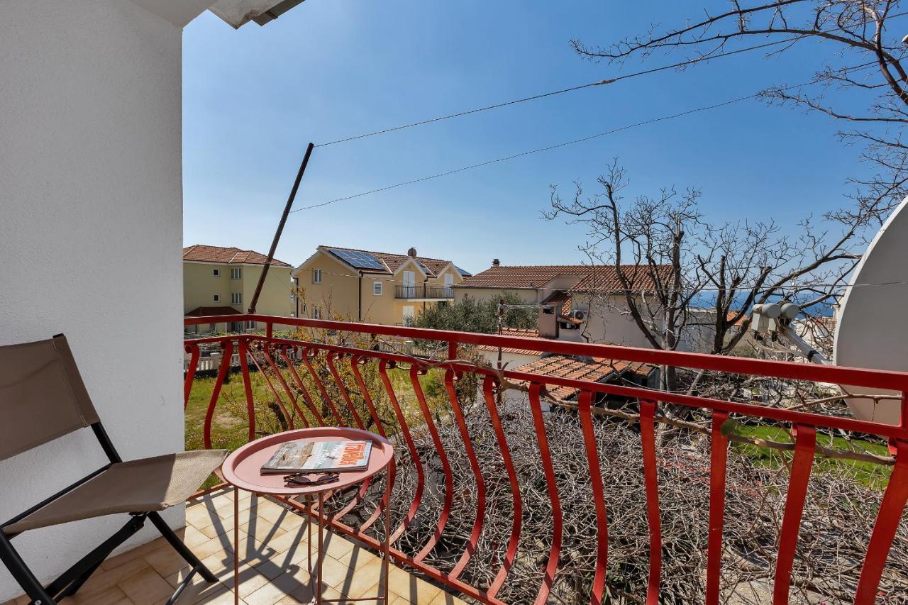 Apartments Paunovic Макарска Экстерьер фото